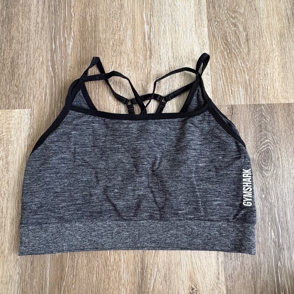 Gymshark Women's Black and Gray Sports Bra